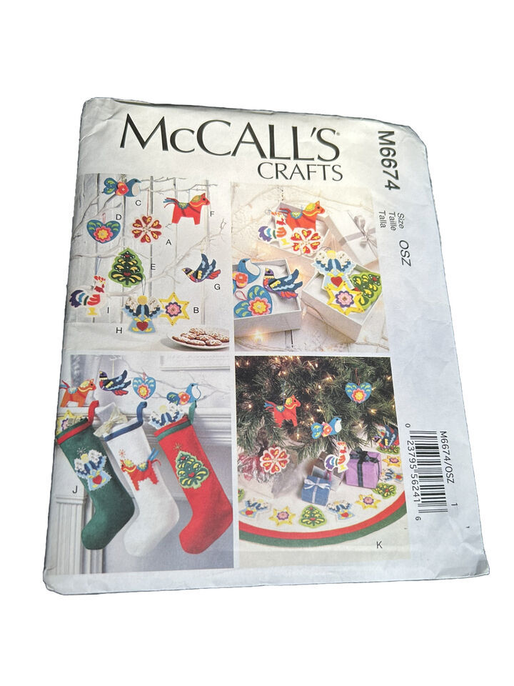 McCall's Crafts M6674 felt Christmas ornaments RETRO STYLE stockings Tree skirt - $7.91