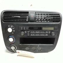 01 02 Honda Civic AM FM cassette radio receiver OEM 39100-S5P-A110-M1 - $633.66 MXN