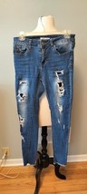 Between Us Jeans Blue Size 9 Distress Fitted Jeans Casual - €10,36 EUR