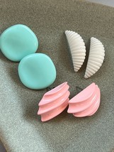 Lot of Pink Ridged Pretty Light Blue &amp; White Crescent Plastic Post Earrings for - £10.46 GBP
