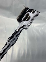 The True Styles 3 In 1 Edge Control Brush Special Edition (Zebra) - £1.42 GBP