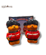 Salt and Pepper TEDDY ENGLISH GUARDS Ceramic Table Set 2 Pieces Collectible - $317.90 MXN