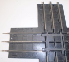 Lionel 90 Degree 1020 Track Crossing - $3.99