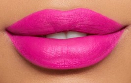 NYX Professional Makeup Avatar 2 Paper Lipstick 4g - Ronal Bright Pink RARE - $269.20 MXN