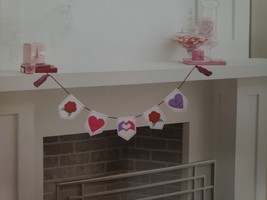 Celebrate Valentine&#39;s Day Together Linen Heart Roses Flowers Garland Decor 48x5&quot; - £14.93 GBP