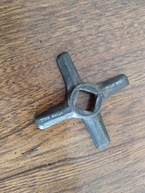 Old Vintage HOOK-EYE Never Sold Meat Grinder Blade Cutter Cast Sharp Part - £15.99 GBP