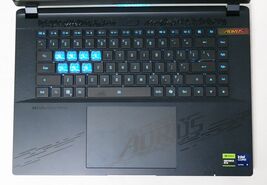 GIGABYTE AORUS MASTER  16" Core Ultra 9 275HX 32GB 2 TB GeForce RTX 5090  image 2