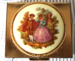 Vintage Victorian Style Courting Couple Compact Makeup Mirror Metal Push Latch - £15.73 GBP