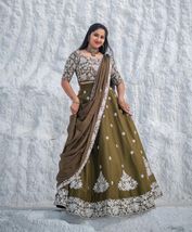 Indian Lehenga Choli For Girl, BollyWood Lehenga Choli With Dupatta For Bridel - $87.00