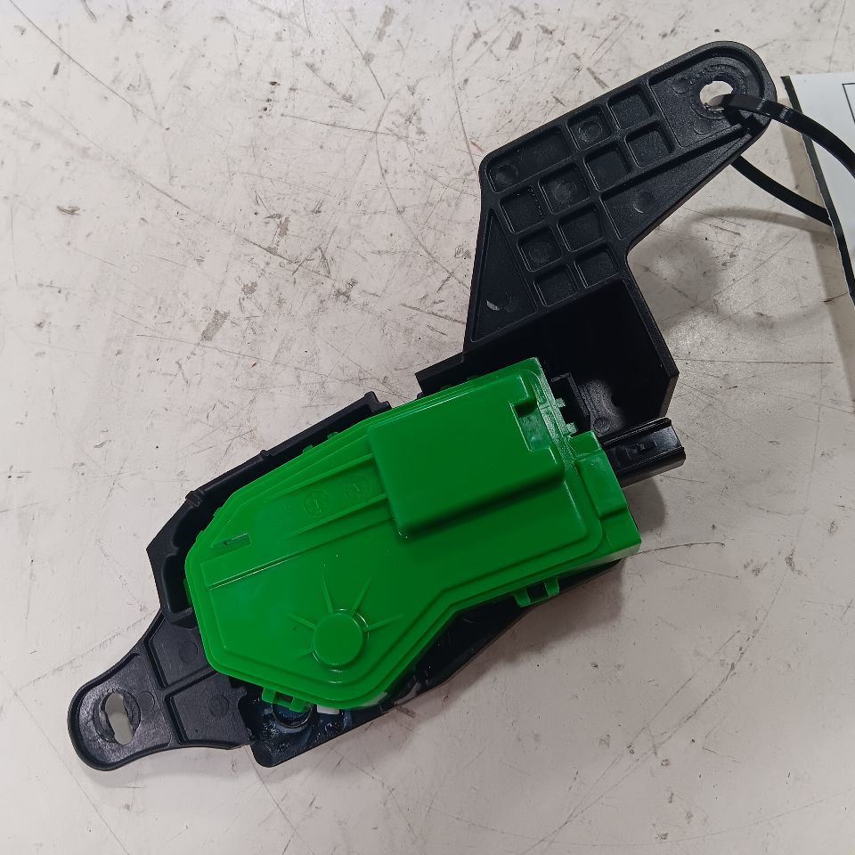 Kia Sportage Fuel Door Lid Release Actuator 2022 2021 2020 2019 2018 - $62.94