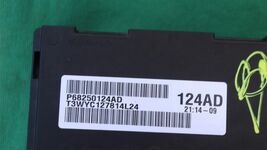 2016-18 Chrysler 4x4 4WD TCCM Transfer Case Control Module P68250124AD image 2