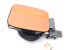 13-15 BMW X1 E84 FUEL FILLER DOOR W/ TANK CAP E2251 image 11