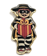 McDonald’s Hamburglar Holding Gift Pin McDonaldland Character Promo Gold... - $239.15 MXN