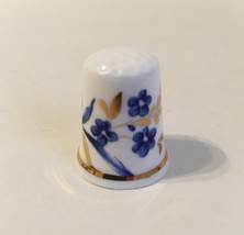 Floral Thimble Fine Bone China England Gold Leaves Trim Blue Flowers Vin... - £13.47 GBP