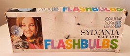 12 Vintage Sylvania Flashbulbs Blue Dot 26B Pack Blue Bulbs Original Box - $9.49