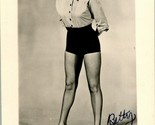 Vintage Betty Grable Portafoglio Snapshot &amp; 20th Secolo Fox Foto Ordine ... - $26.58