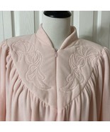 Vintage Velour Long Pink Robe Sz M Half Front Zipper Shoulder Pads Cachet - $28.88