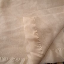 Vintage Faribault Faribo Wool acrylic Blanket Satin Trim Cream 92x86&quot; fu... - $87.00