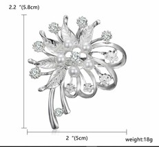 Vintage Look Silver Plated LUCKY Flower Brooch Suit Coat Broach Collar Pin HA9 - £11.86 GBP