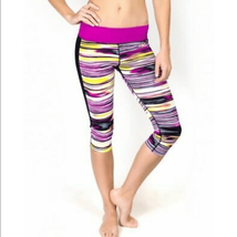 Nike Sports Capri Solar Wind Hydro Fuchsia Flash / Black  Capri M - $22.50