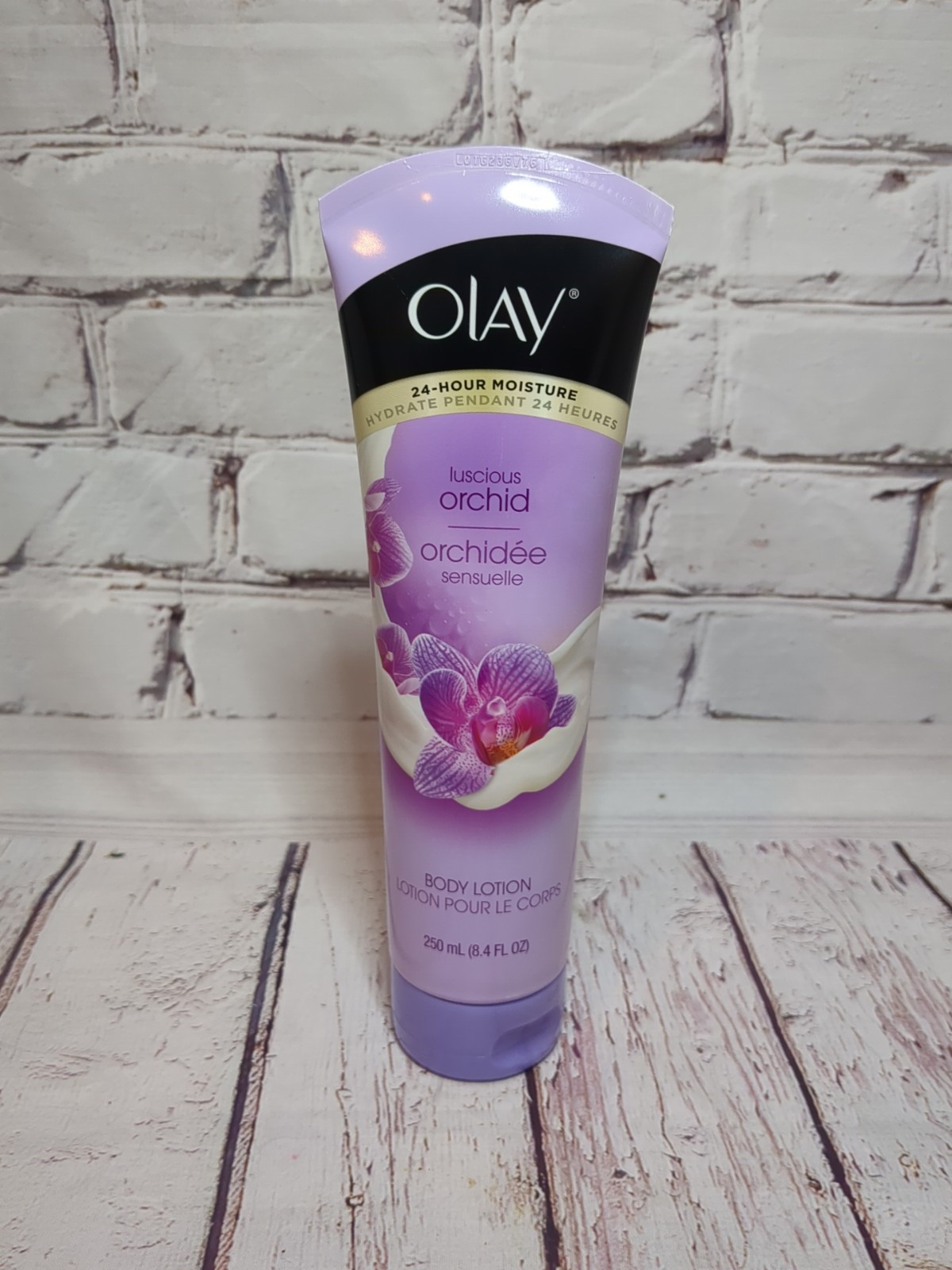 Olay Luscious Orchid Body Lotion 24 Hr Moisture 8.4 oz - New -Discontinued - $27.99