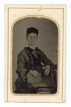 CIRCA 1860&#39;S Paper Framed Hand Tinted TINTYPE Lovely Young Woman Holding Book - £12.34 GBP
