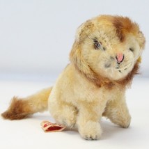 Ideal Leo Lion Sitting Mini Vintage 4&quot; H x 2 1/2&quot; W x 5&quot; D Pink Nose - $25.47 CAD