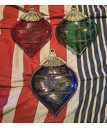 Towle Silversmith Christmas Glass ornament dishes Set of 3 Green Red Blue  - $914.64 MXN