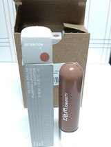 R.e.m. Beauty On Your Collar Plumping Lip Gloss, DETENTION, 0.28 fl oz NIB - $217.88 MXN