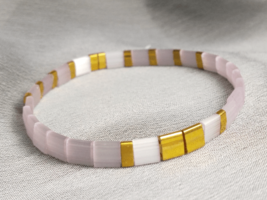 Bracelet pale rose pink tila tile,24k gold beaded jewellery,pale pink elastic st - £16.47 GBP
