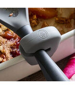 NEW unopened Pampered Chef Utensil Clip 100675 - $12.99