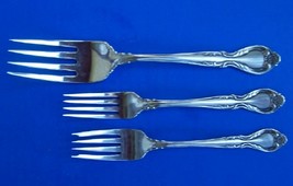 Lyon Queen&#39;s Fancy Large Solid Cold Meat Serving Fork  - £18.96 GBP