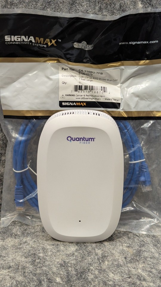 Quantum Fiber Q9500WK TRI-BAND WiFi 6 Extender Beacon + Ethernet Cable - $21.99