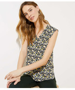LOFT Floral V-Neck Flutter Shell Black New - $568.30 MXN