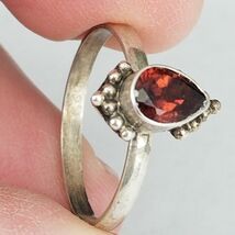 Sterling Silver and garnet ladies ring 925 size 7 vintage ESTATE SALE - $34.99