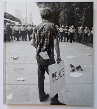 Chicago 1968 / UNPUBLISHED Michael Cooper Photographs / Hardcover 2018 - £25.83 GBP