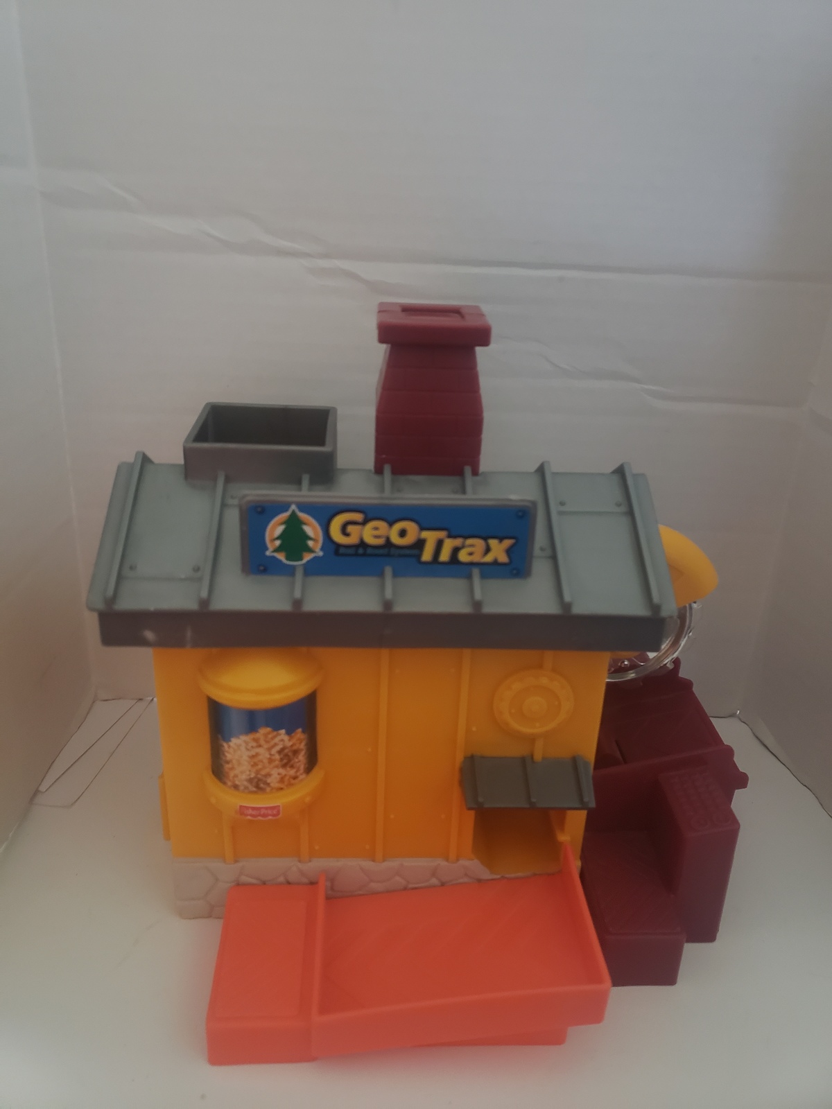 Fisher-Price GeoTrax Chop &amp; Haul Saw Mill SawMill Logging Building Worki... - $15.00