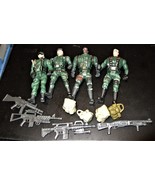 Military Soldiers Lot of 4 with weapons - $8.03 CAD