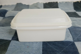Tupperware Ice Cream Keeper #1254 &amp; Seal Storage Container Vintage - £10.38 GBP