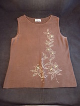 Womens SLEEVELESS TOP Brown Size M Flowers with Wooden Beads Style &amp; Com... - £7.77 GBP