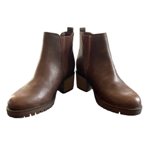 Mia Jody Boots 7.5 Luggage Brown Vegan Leather 2.5&quot; Chunky Heels Pull On... - $50.00