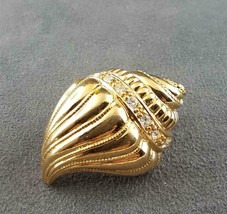 KJL Goldtone Shell Scarf Clip Vintage - £16.89 GBP