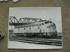 Vintage Train Photograph 11x14 Union Pacific 951 Diesel Locomotive - £16.42 GBP