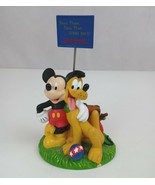 Walt Disney Parks &amp; Resorts Disneyland Mickey &amp; Pluto Business Card Hold... - $370.47 MXN