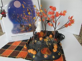 DEPT 56 52711 VILLAGE ANIMATED UP UP &amp; AWAY WITCH HALLOWEEN DECOR BOXED  - $552.67 MXN