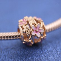 2020 Spring Release Rose™ Openwork Pink Daisy Flower Charm With Clear &amp; Enamel  - £13.50 GBP