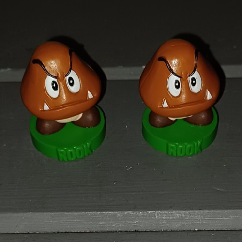 SUPER MARIO CHESS NEW REPLACEMENT 2 PIECE GOOMBA MUSHROOM ROOK PIECES Item image 2