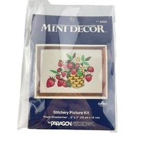 Paragon Stitchery Basket of Fresh Strawberries Kit 2422 5&quot; X 7&quot; - $30.35 CAD