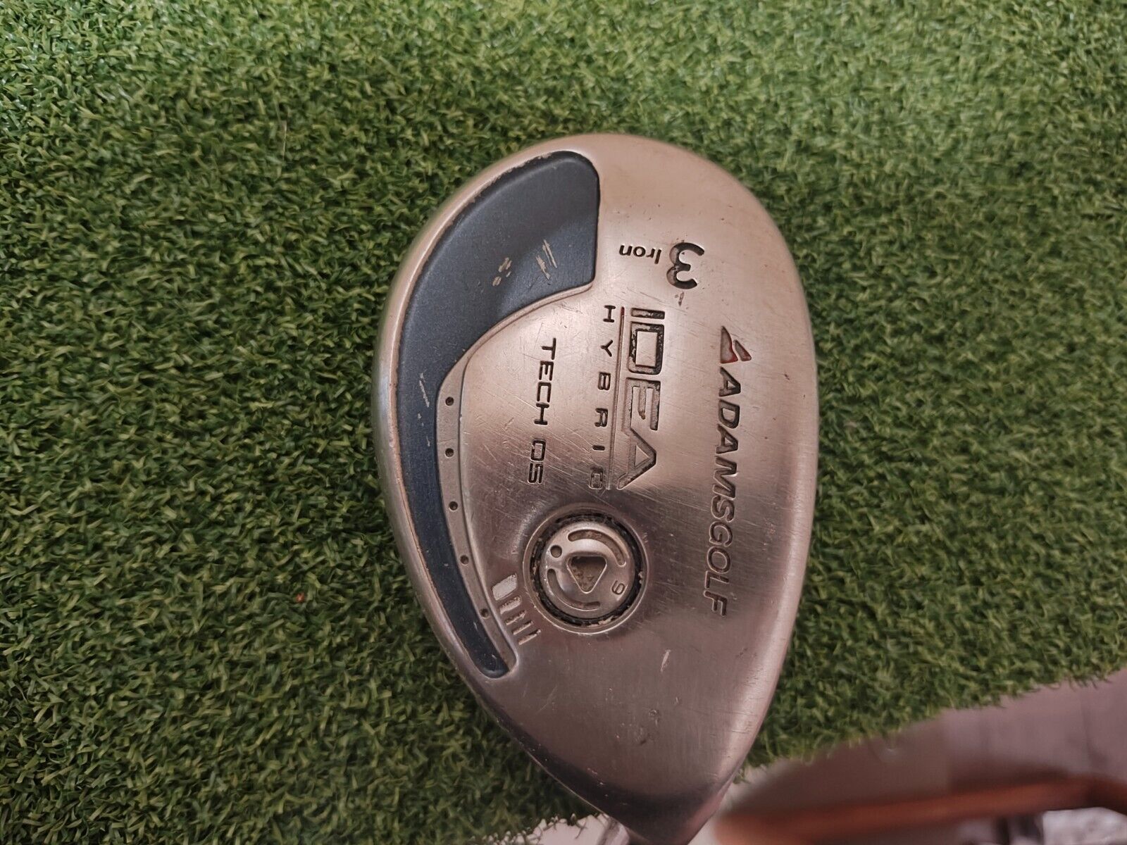 Adams Idea Tech OS 3 Hybrid 3H 20 Degree Regular Flex Graphite - $23.75