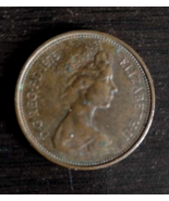 RARE 1975 NEW PENCE 2p British Elizabeth II Coin First Release-1975 - $3,208.34 MXN